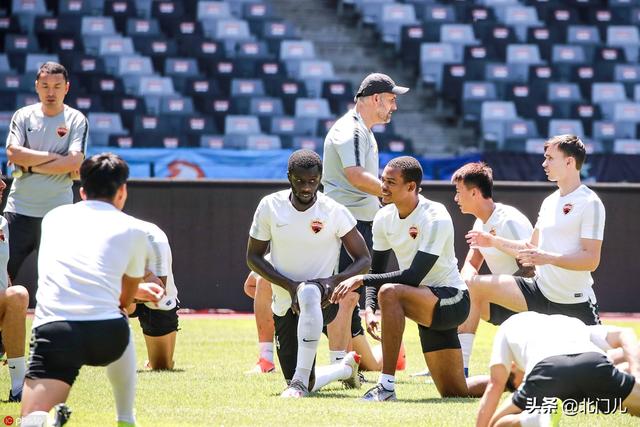  特鲁瓦升班马表现顽强给强队制造麻烦